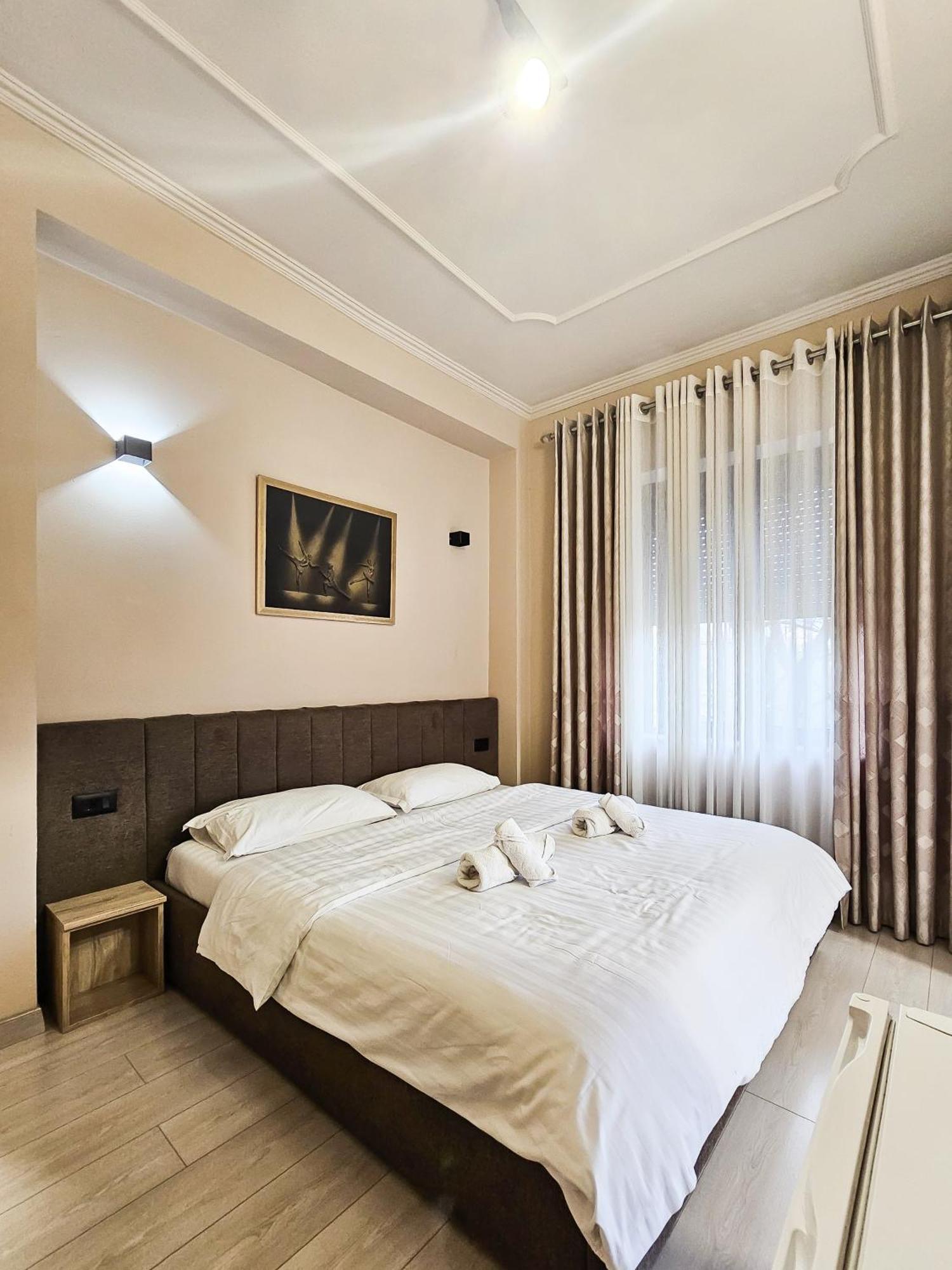Sunflower Junior Suite Tirana Exteriér fotografie