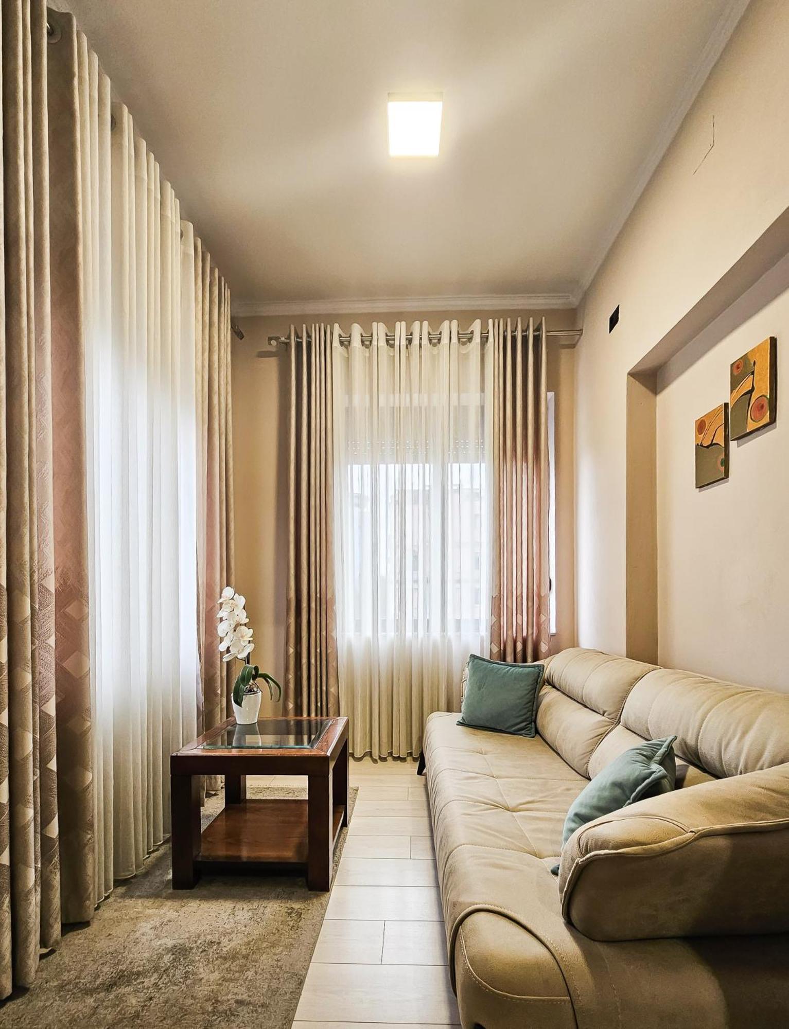 Sunflower Junior Suite Tirana Exteriér fotografie