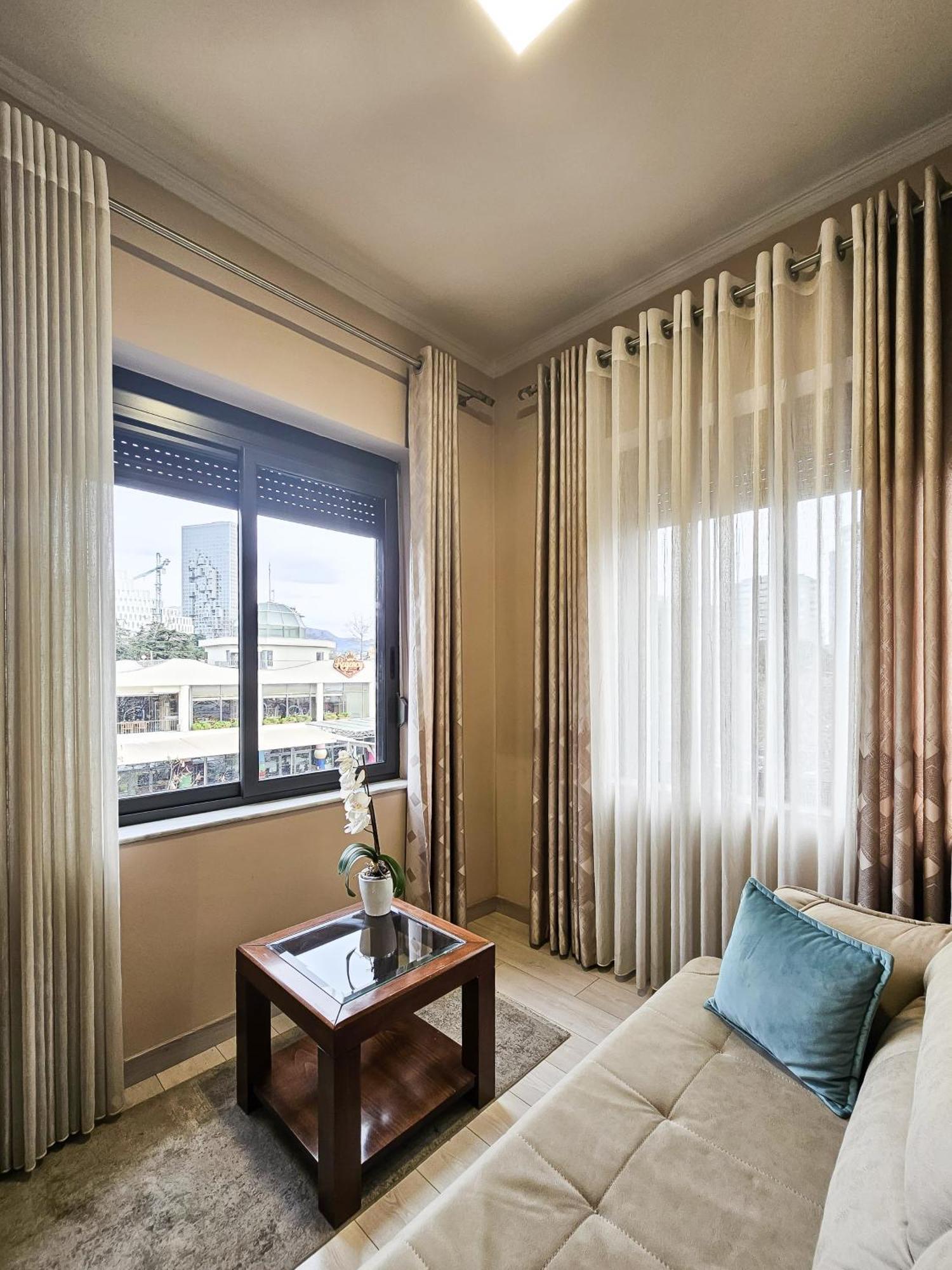 Sunflower Junior Suite Tirana Exteriér fotografie